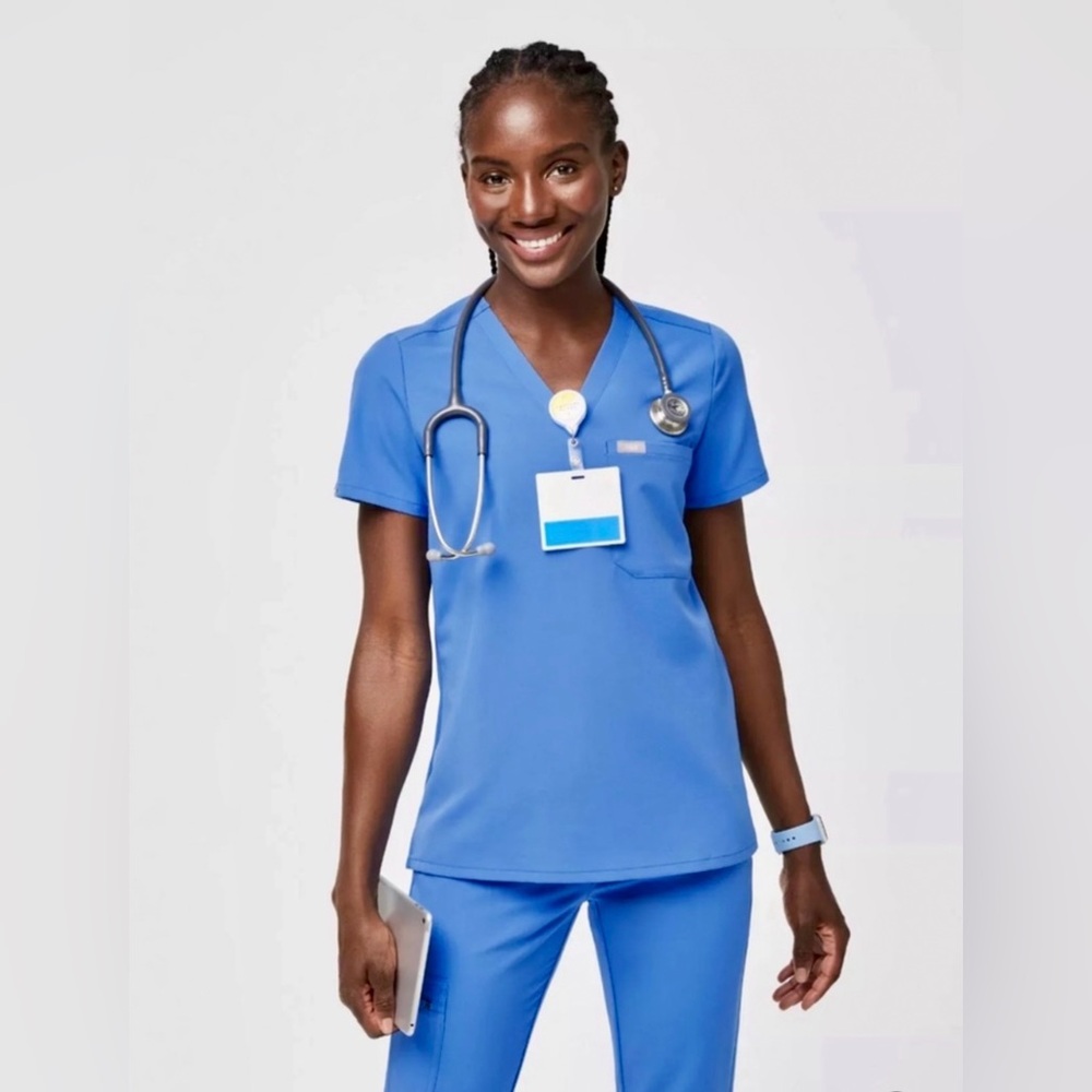 FIGS Catarina One-Pocket Scrub Top Size XL Capri Blue 💙